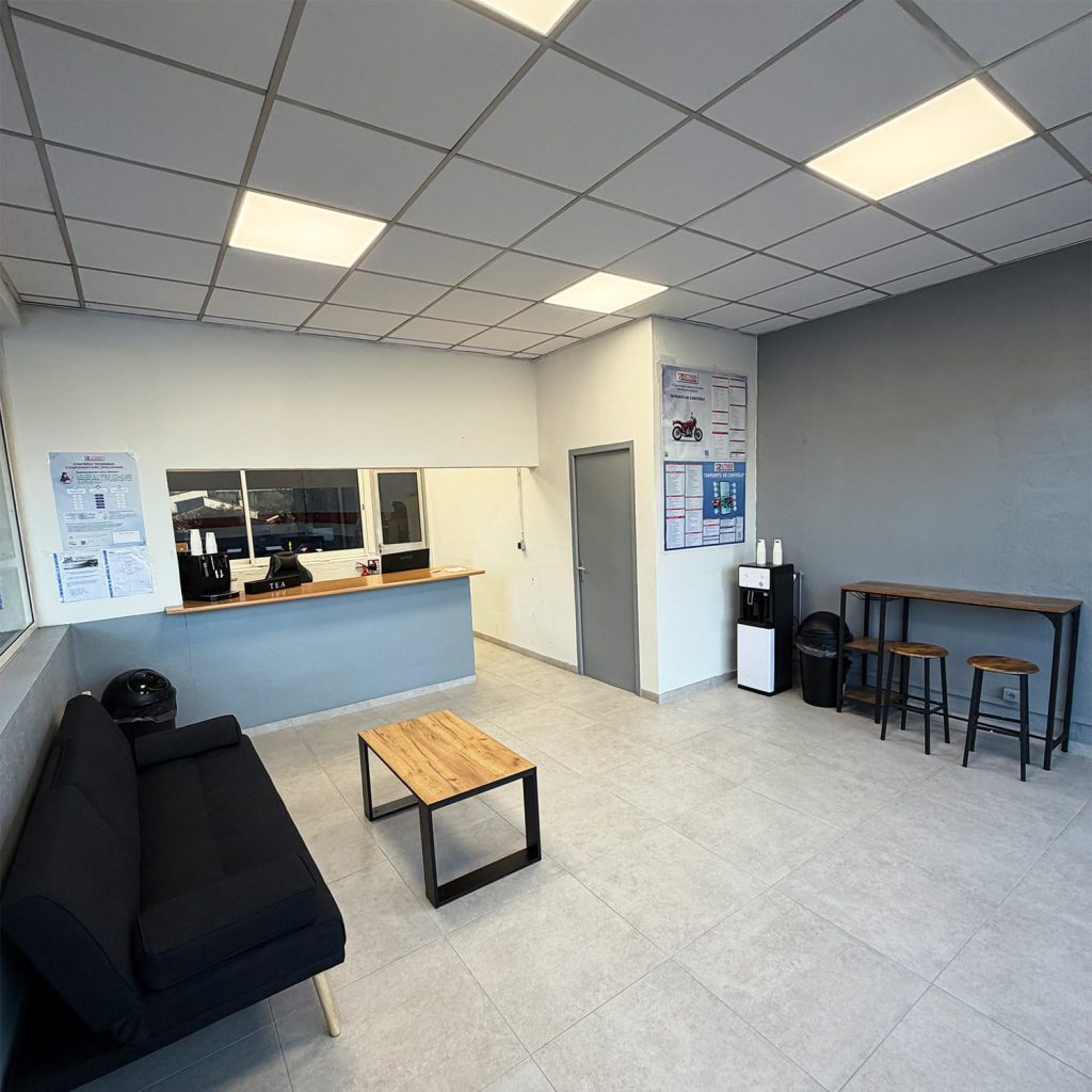 vitrolles-interieur (1)